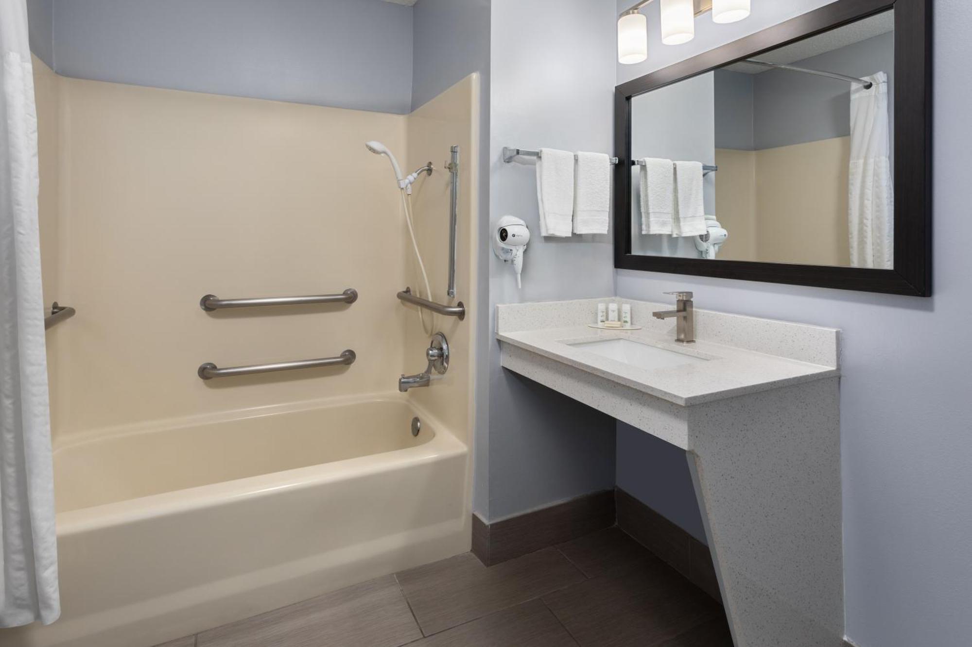 Baymont By Wyndham Brunswick Ga Hotell Eksteriør bilde